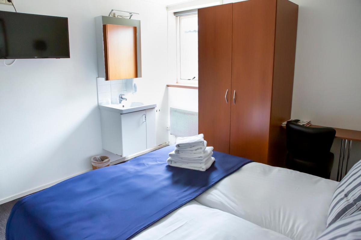 Hotel Cafe Restaurant Heineke ロースドレヒト エクステリア 写真