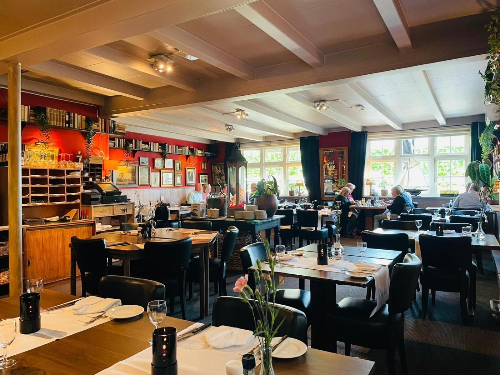 Hotel Cafe Restaurant Heineke ロースドレヒト エクステリア 写真